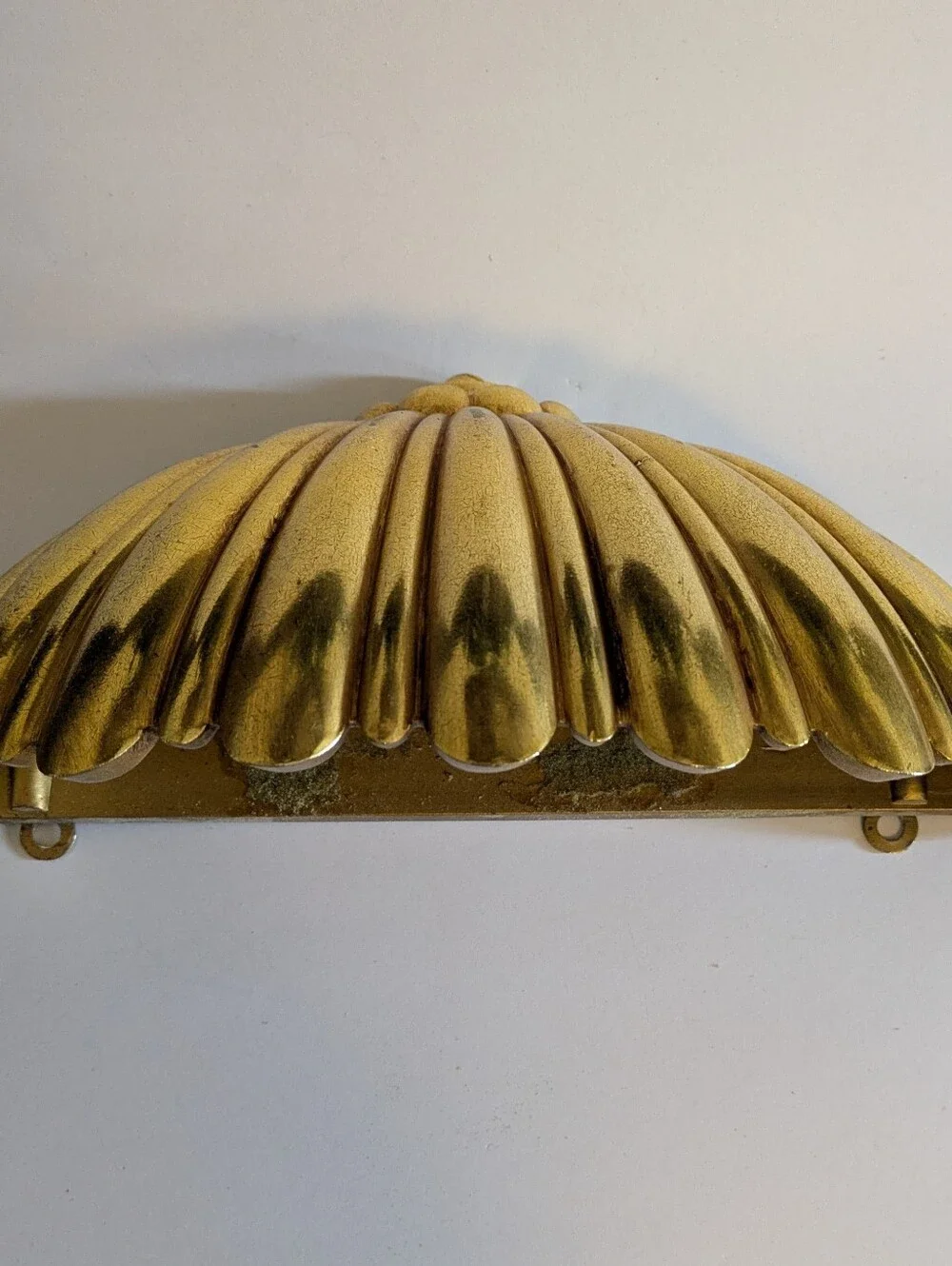 SYROCO Gold Decorative Wall Shell Pocket Shelf Includes Artificial Ivy 1962 VTG